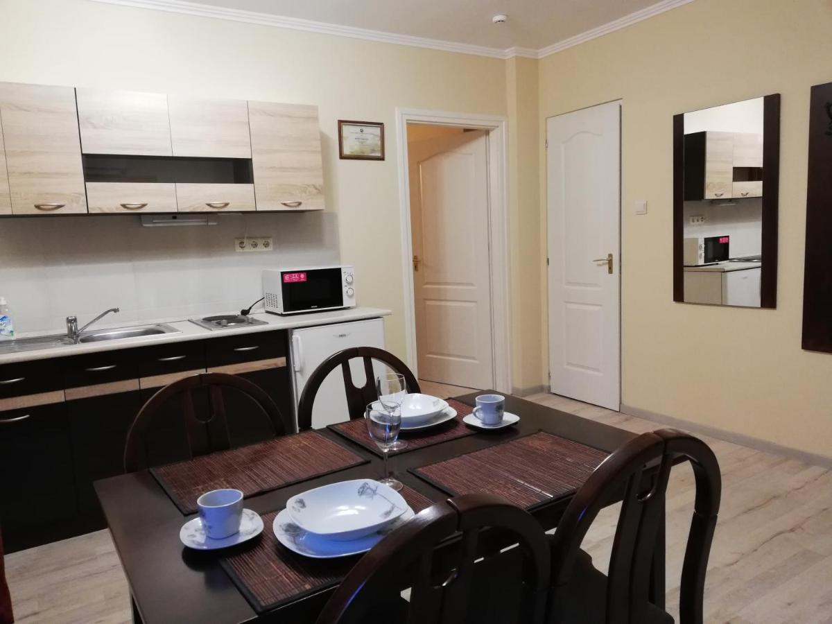 Voelgy Apartman Eger Zewnętrze zdjęcie
