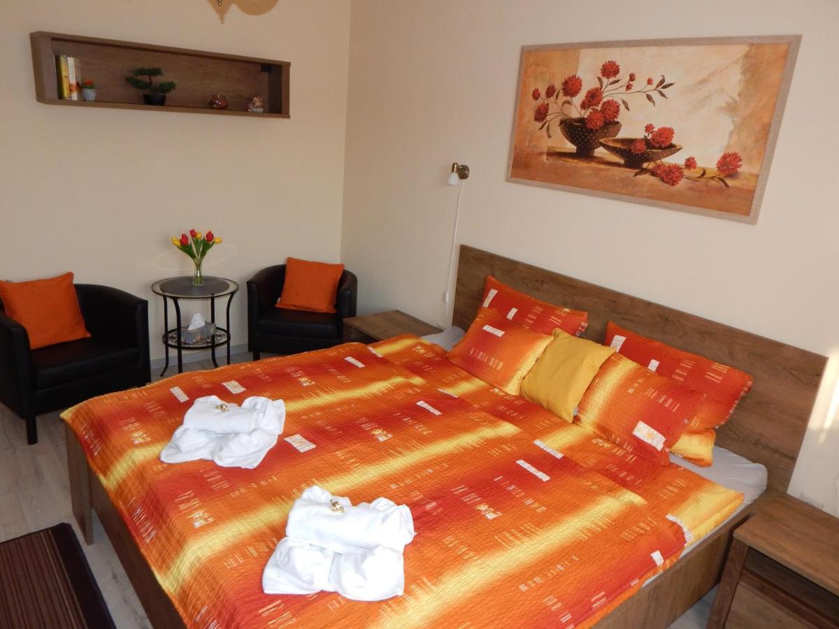 Voelgy Apartman Eger Zewnętrze zdjęcie