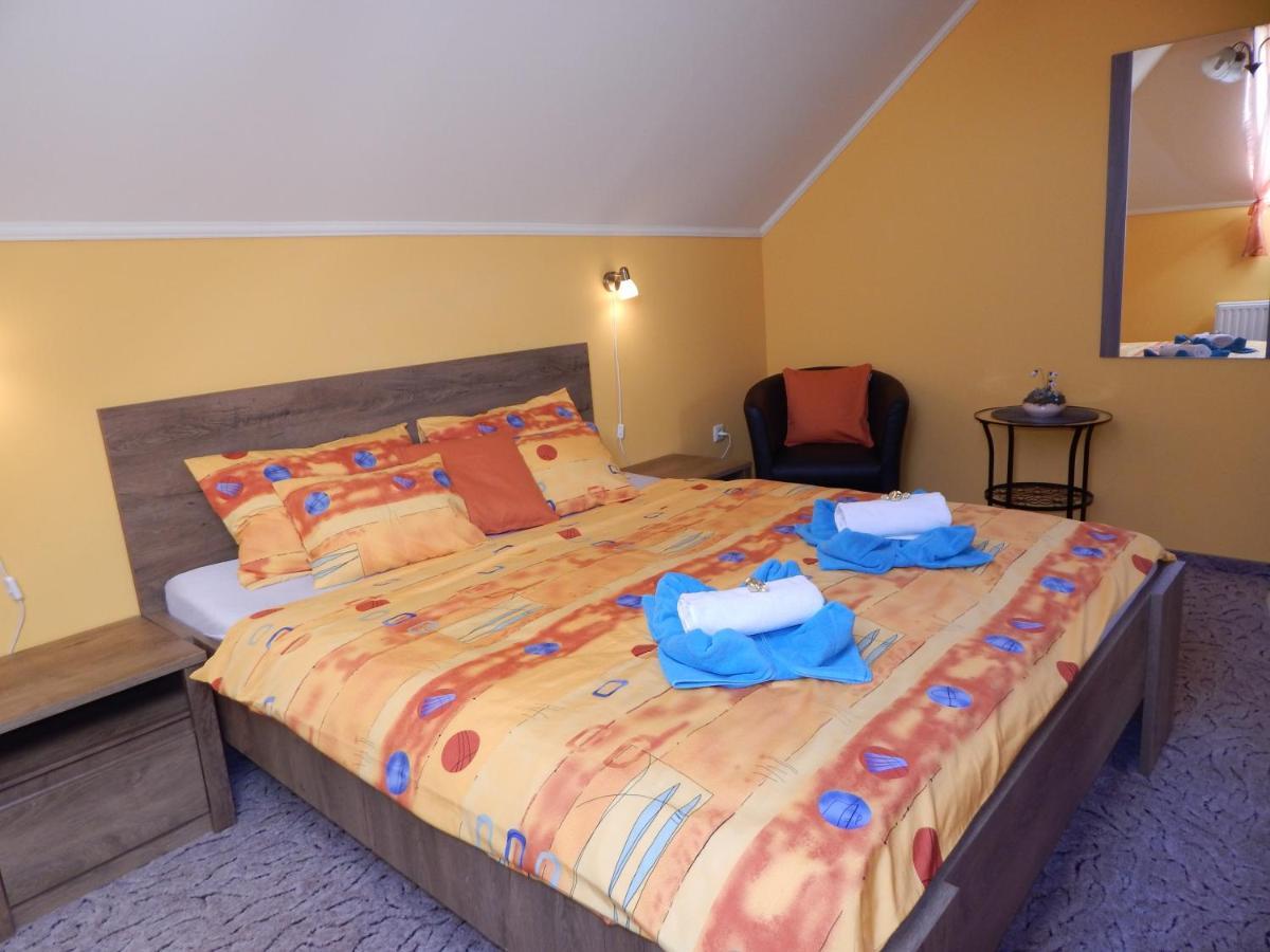 Voelgy Apartman Eger Zewnętrze zdjęcie