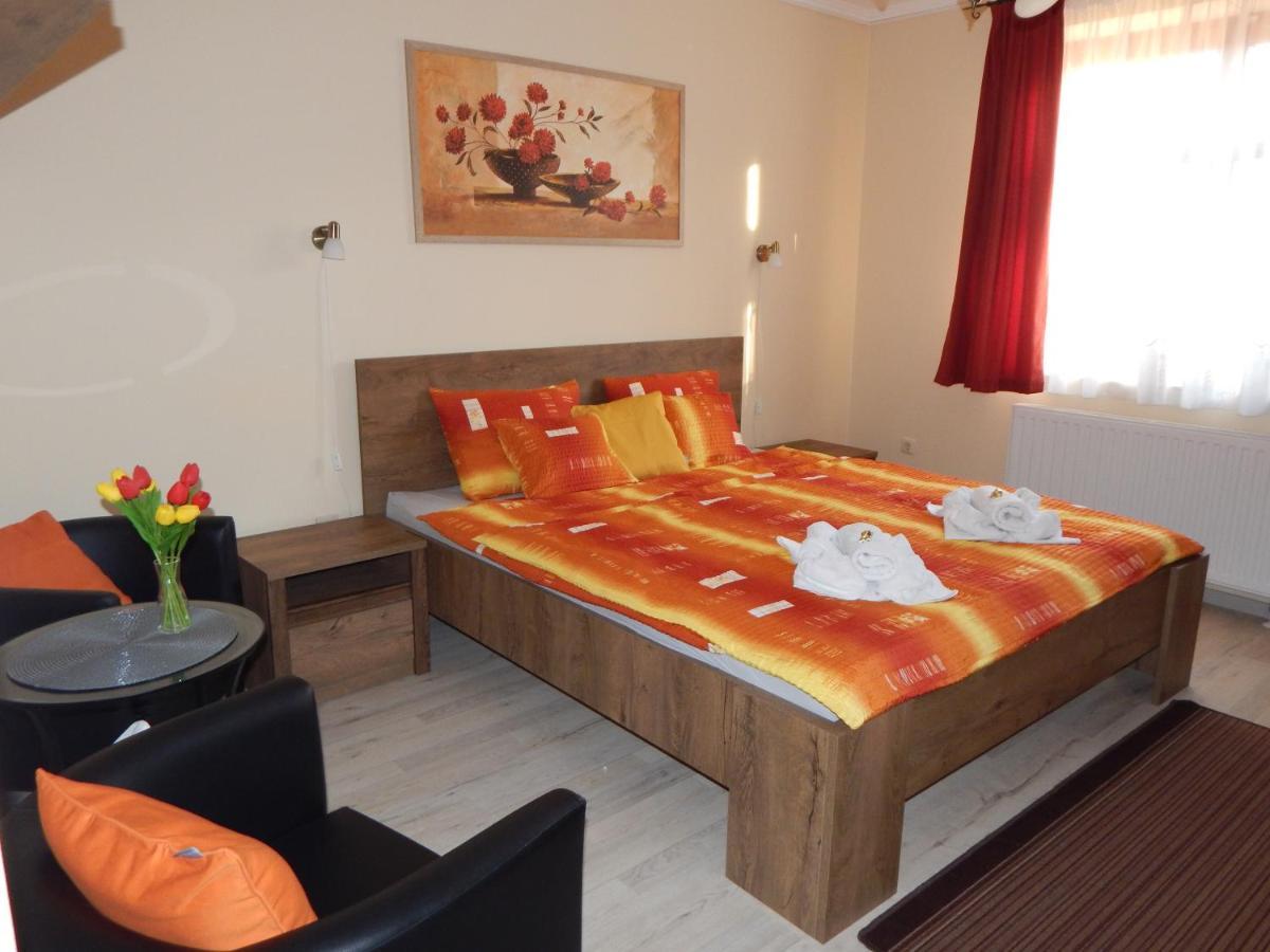 Voelgy Apartman Eger Zewnętrze zdjęcie