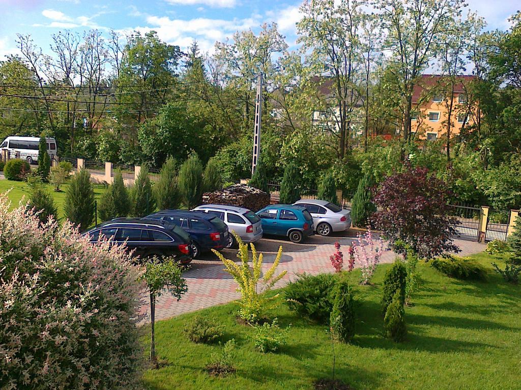 Voelgy Apartman Eger Zewnętrze zdjęcie